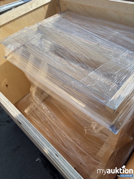 Artikel Nr. 443385: Holztische laut Foto ca. 100x80cm