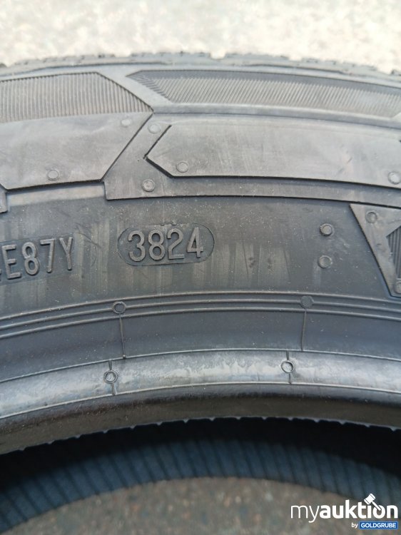 Artikel Nr. 440386: Continental Van Contact Winter 215/60R17 C 109/107T