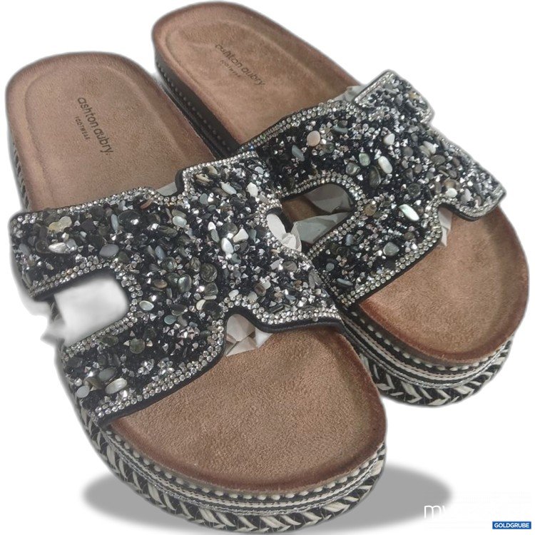Artikel Nr. 939386 Artikel Nr. 939386: ashton aubry Sandalen mit Strassverzierung