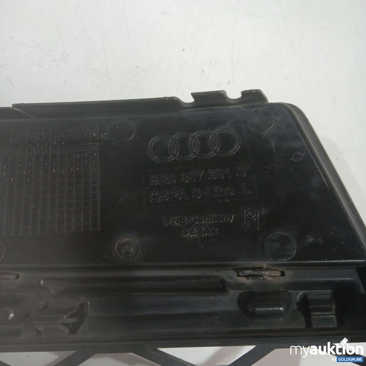 Artikel Nr. 461389: Audi Nebelscheinwerfer Gitter 8R0807681S Q5PA S-Line L 
