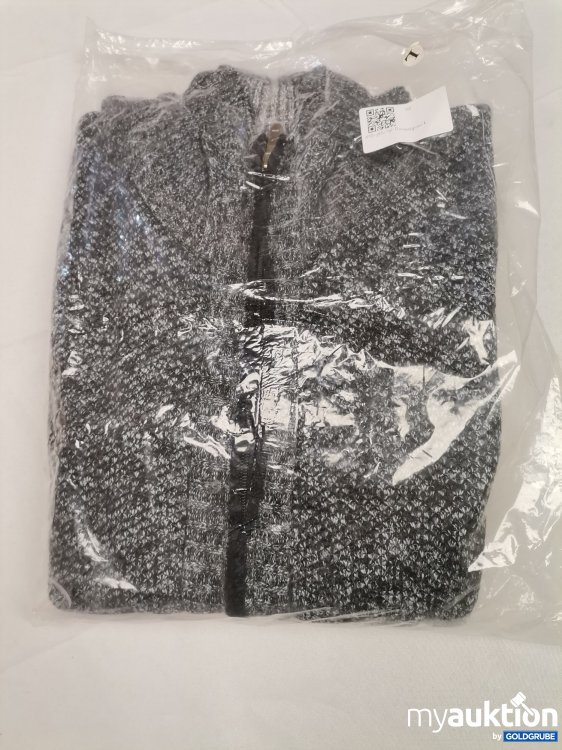 Artikel Nr. 864389: Strickjacke 