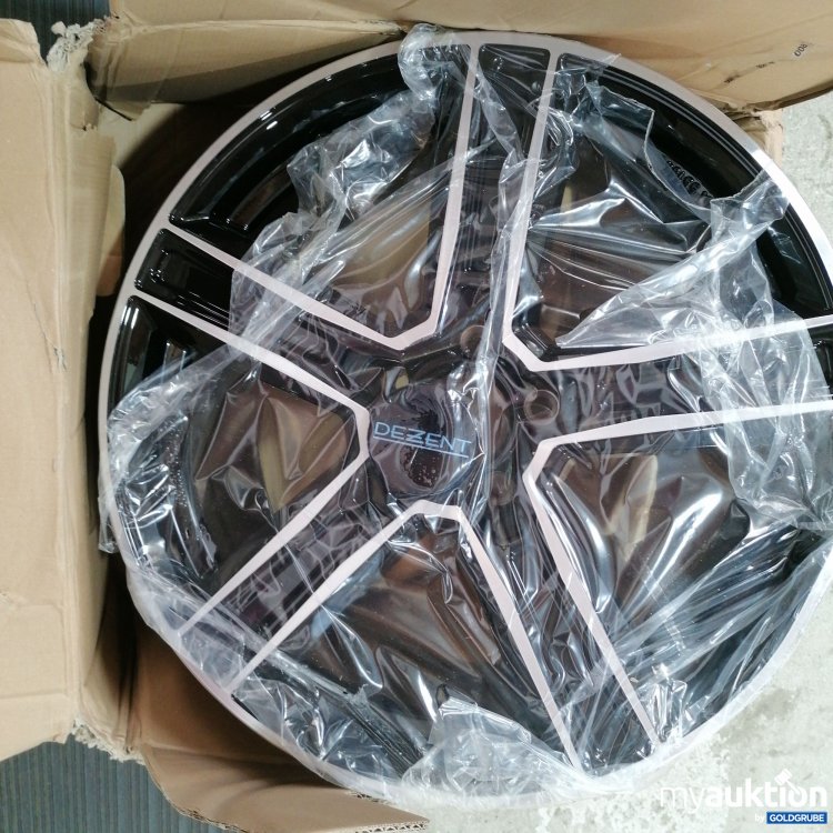 Artikel Nr. 439398: Dezent Alufelge schwarz TKGA8BP30E, Gr 9.00J x 18H2, LK/PCD 112X5, E WT/OFFSET 30, ML/DC 66.6, 18"