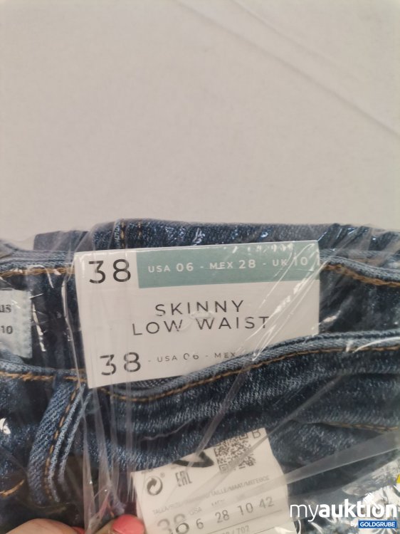 Artikel Nr. 824398 Artikel Nr. 824398: Stradivarius Jeans