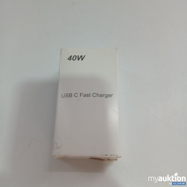 Artikel Nr. 825399 Artikel Nr. 825399: 40W USB-C Fast Charger