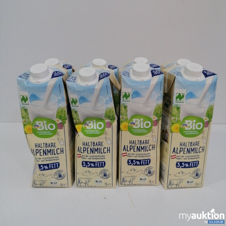 Artikel Nr. 850399 Artikel Nr. 850399: Dm Bio Haltbare Alpenmilch 3.5% Fett 8x1l