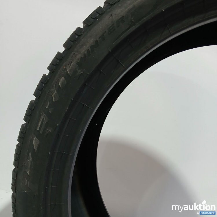 Artikel Nr. 810404 Artikel Nr. 810404: Pirelli 255/40 R21 102H Winter