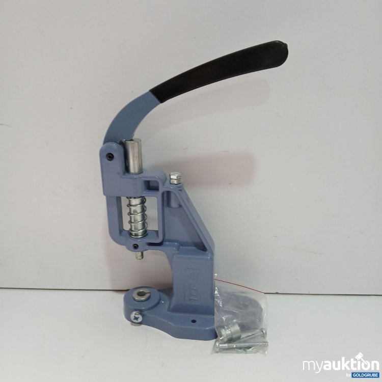 Artikel Nr. 954406 Artikel Nr. 954406: Knopfpresse mit Zubehör TEP2