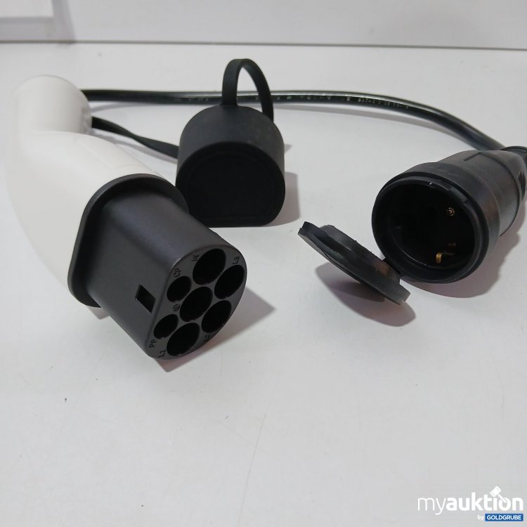 Artikel Nr. 858408 Artikel Nr. 858408: Citywalk EV-Stecker 16A Typ 2 Stecker auf Schuko-Buchse EV-Ladeadapter für EV-Ladestation Elektroauto