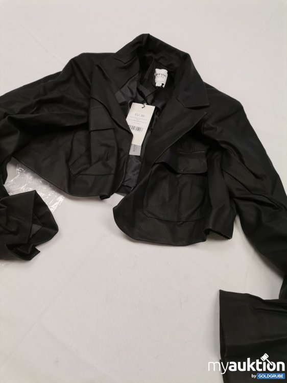 Artikel Nr. 822409: Nakd cropped pocket detail Pu Blazer