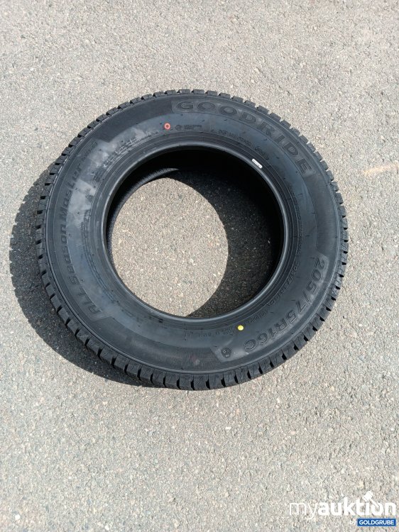 Artikel Nr. 440412 Artikel Nr. 440412: Goodride all Season Master SW613 Load Range D/8 PR 110/108Q 205/75R16C