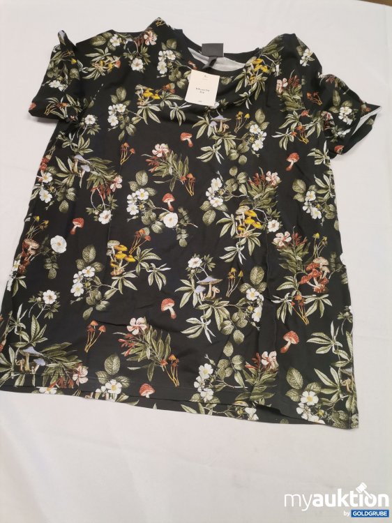 Artikel Nr. 841412 Artikel Nr. 841412: H&M Shirt