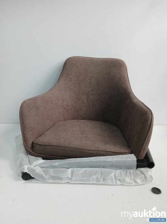 Artikel Nr. 950412 Artikel Nr. 950412: Stuhl mit Füssen