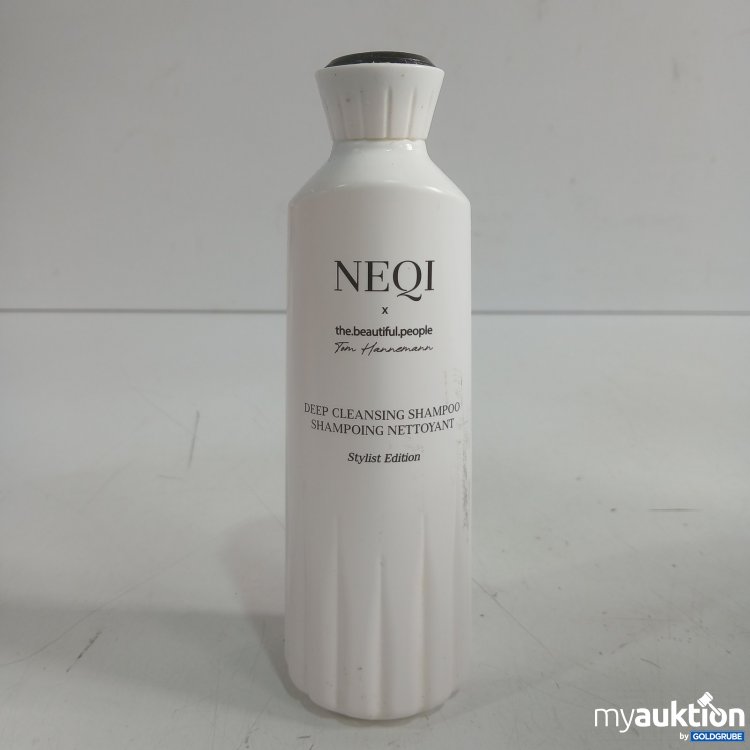 Artikel Nr. 460415 Artikel Nr. 460415: NEQI Deep Cleansing Shampoo Stylist Edition 330ml