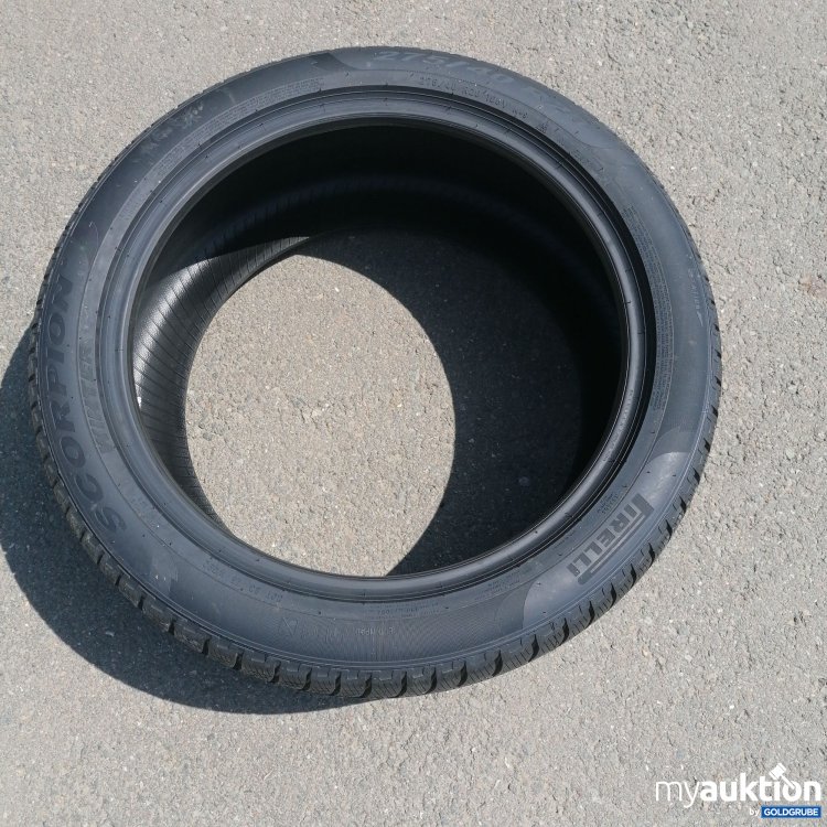 Artikel Nr. 440416 Artikel Nr. 440416: Pirelli Scorpion Winter 275/40R20 XL R-F 106V