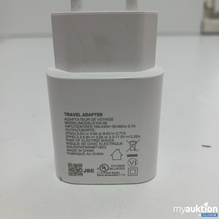 Artikel Nr. 831416 Artikel Nr. 831416: USB-C Ladeadapter
