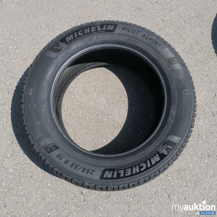 Artikel Nr. 440418 Artikel Nr. 440418: Michelin Pilot Alpin 5 Suv 255/55 R 19 111V