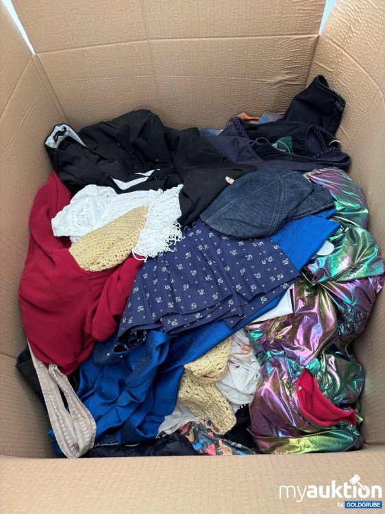 Artikel Nr. 913419: Bekleidung gebraucht