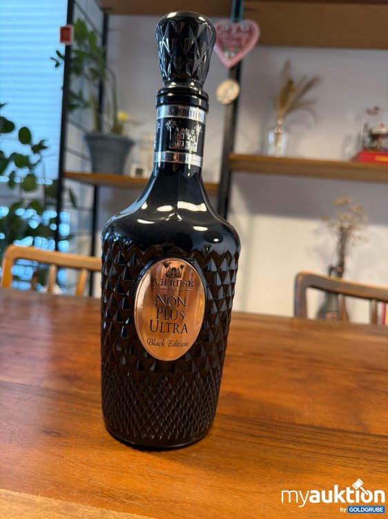 Artikel Nr. 891421 Artikel Nr. 891421: Flasche A.H.RIISE Non Plus Ulta Black Edition