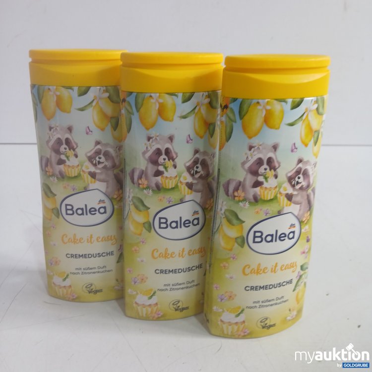Artikel Nr. 460422 Artikel Nr. 460422: Balea Cremedusche Cake it easy 3x300ml