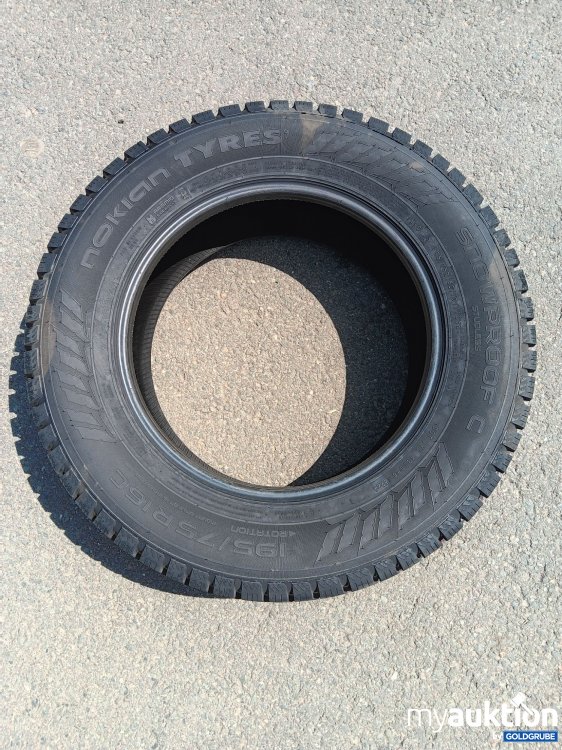 Artikel Nr. 440423 Artikel Nr. 440423: Nokian Tyres Snow 195/75 R 16C 107/105R