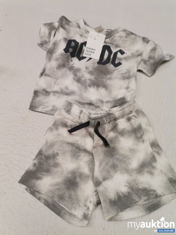 Artikel Nr. 686424: H&M 2 Teiler 
