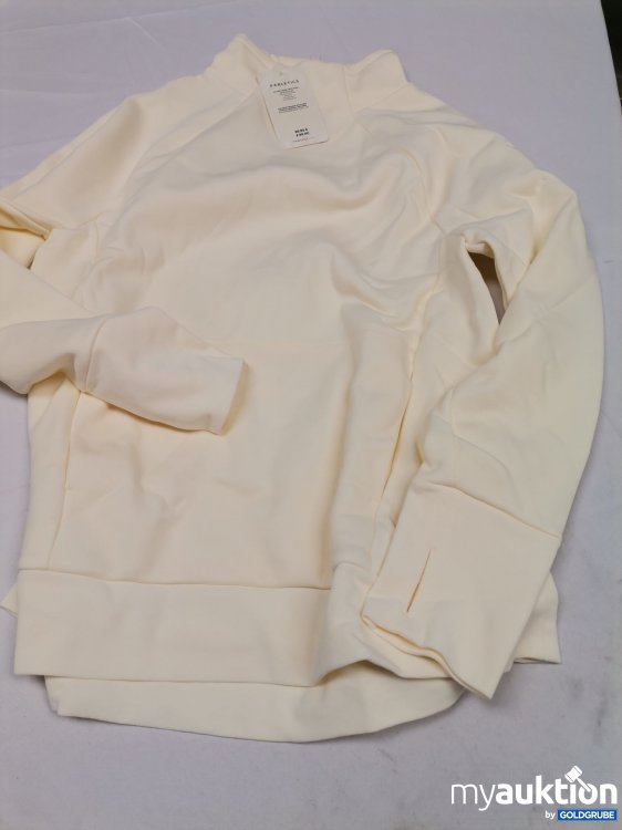Artikel Nr. 863427 Artikel Nr. 863427: Fabletics zaylee funnel neck Tunic