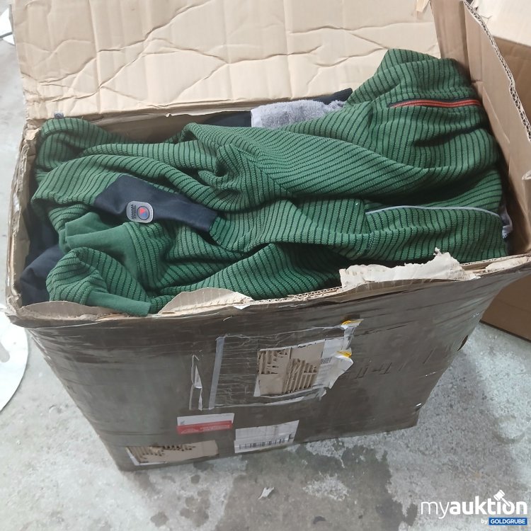 Artikel Nr. 887427 Artikel Nr. 887427: Bekleidung