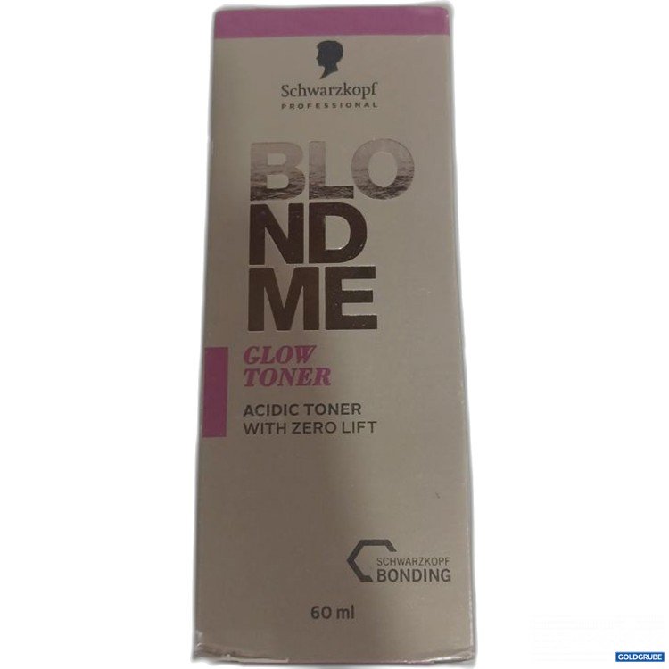 Artikel Nr. 988427 Artikel Nr. 988427: Schwarzkopf Professional BLOND ME Glow Toner 60 ml
