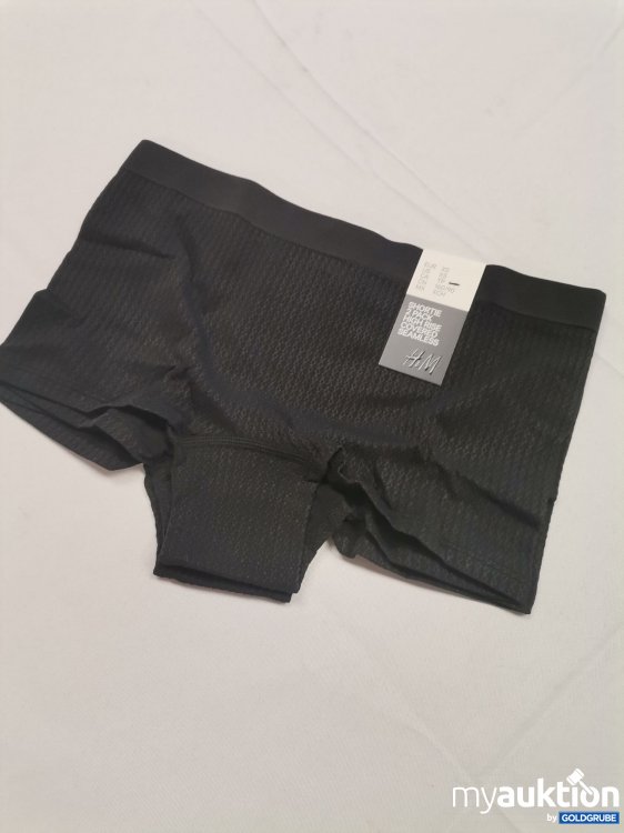 Artikel Nr. 824428 Artikel Nr. 824428: H&M Shortie