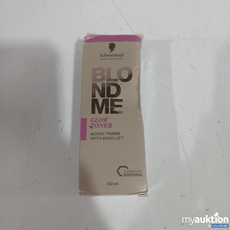 Artikel Nr. 988428 Artikel Nr. 988428: Schwarzkopf BLONDME Glow Toner 60ml