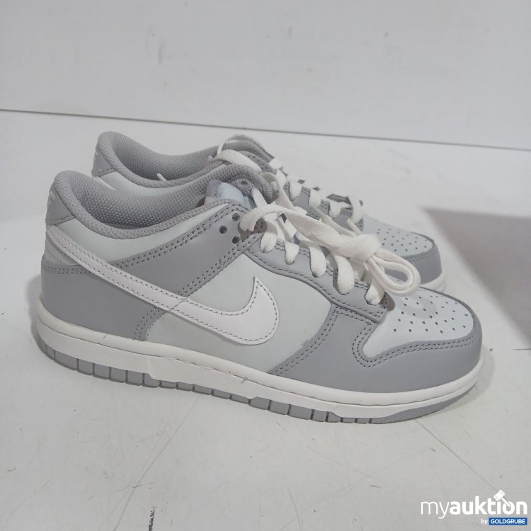Artikel Nr. 991429 Artikel Nr. 991429: Nike Dunk Low Grau