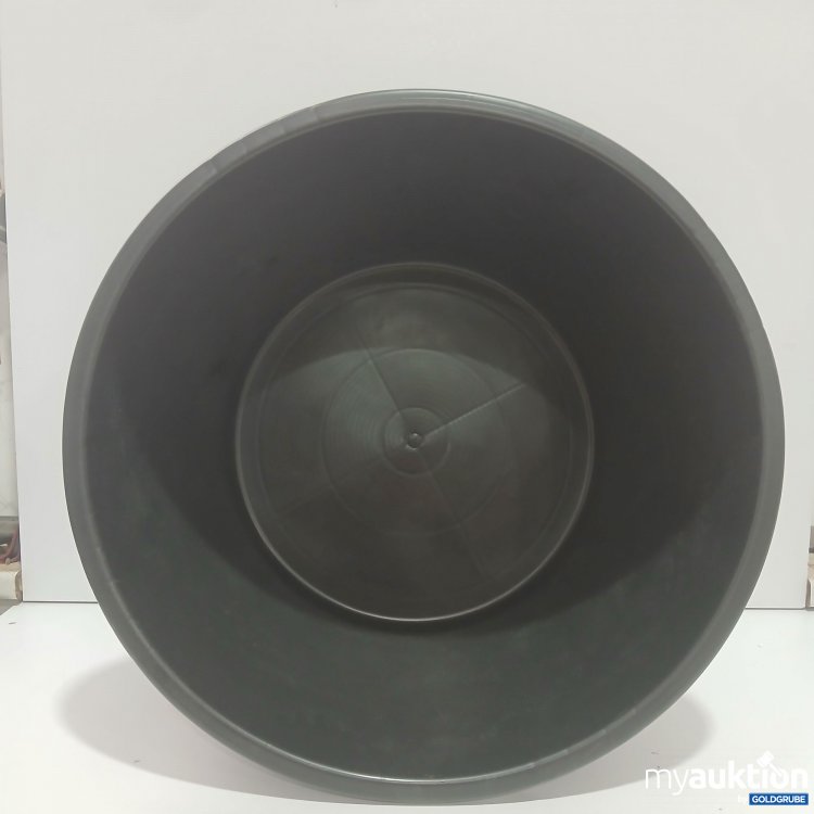 Artikel Nr. 971430 Artikel Nr. 971430: Diverser Mörtelkübel Durchmesser ca 62cm und ca 40cm h