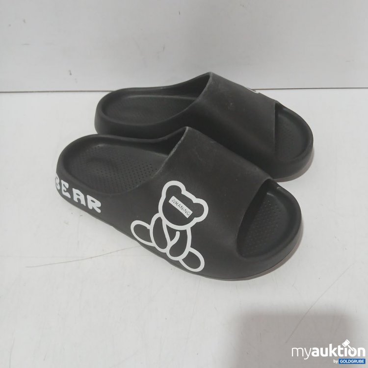 Artikel Nr. 933432 Artikel Nr. 933432: Slippers Schwarz
Gr 30-31