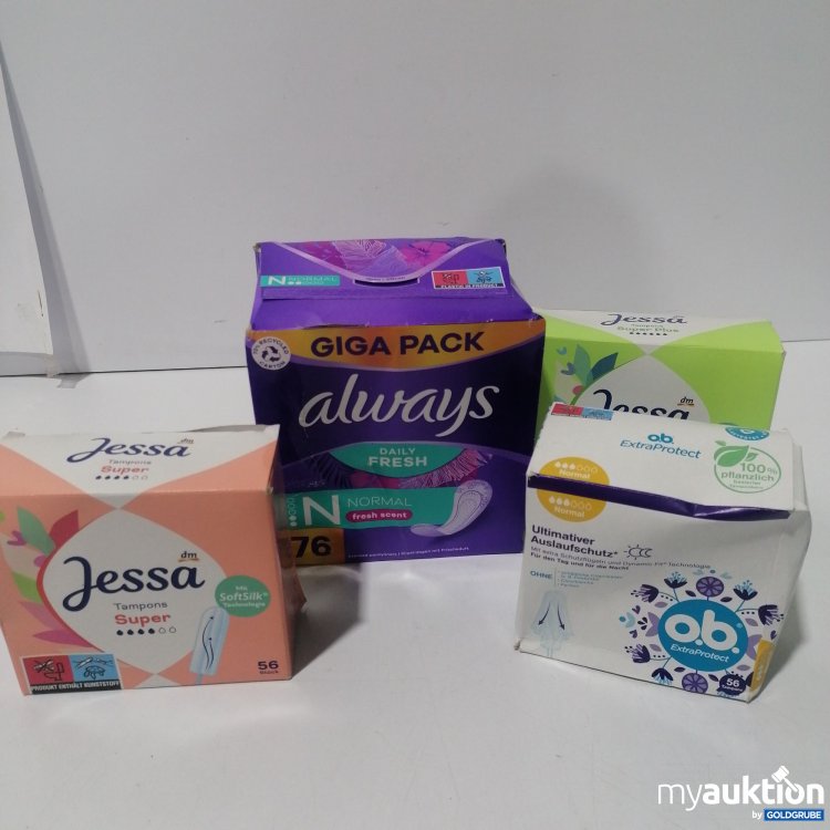 Artikel Nr. 886434: Diverse Damen Hygiene Artikel 4Stk