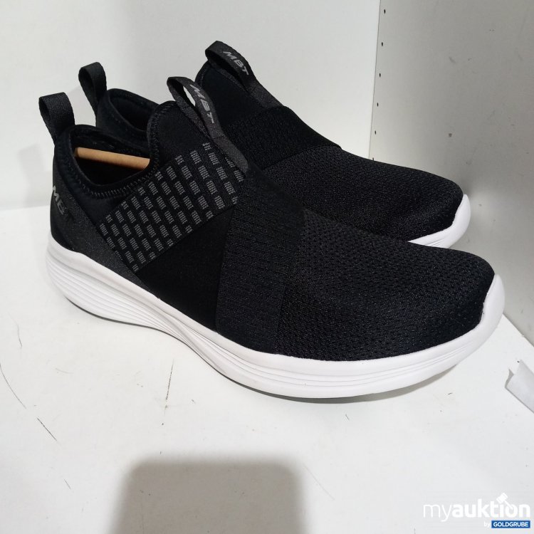 Artikel Nr. 467439 Artikel Nr. 467439: MBT JIN Black W Schuhe