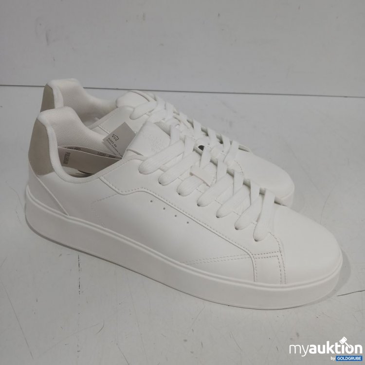 Artikel Nr. 991439 Artikel Nr. 991439: Pull & Bear Sneaker