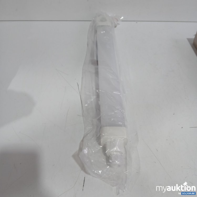 Artikel Nr. 992439 Artikel Nr. 992439: LED Tri Proof Light with PIR Sensor ca. 60cm