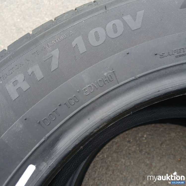 Artikel Nr. 523440 Artikel Nr. 523440: Kumho 215/60 R17 100V Reifen