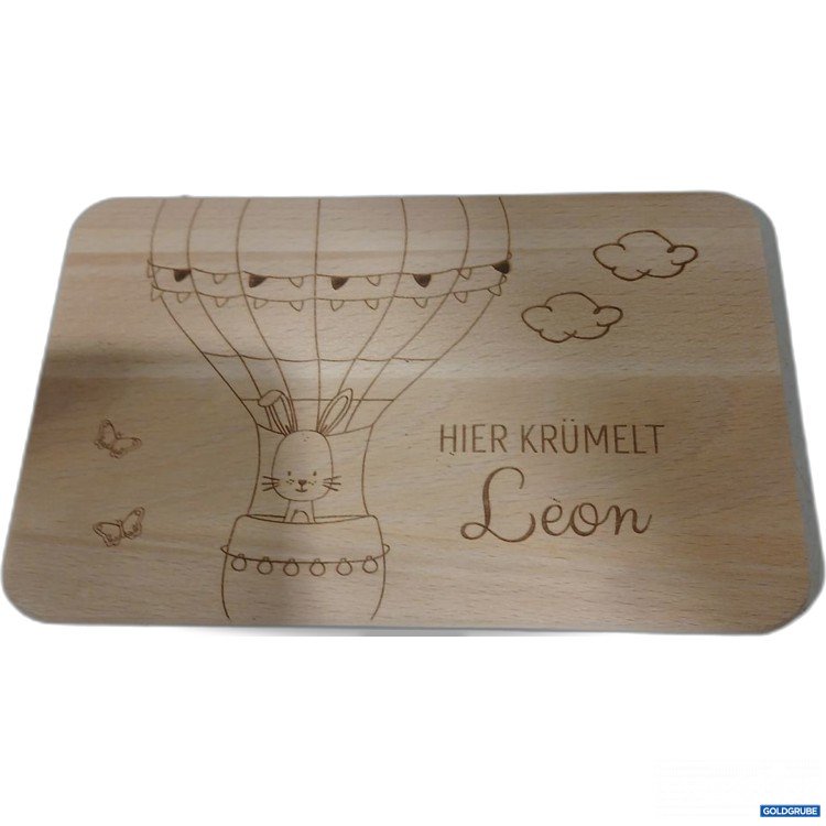 Artikel Nr. 934444 Artikel Nr. 934444: Hier krümelt Léon Holzbrett