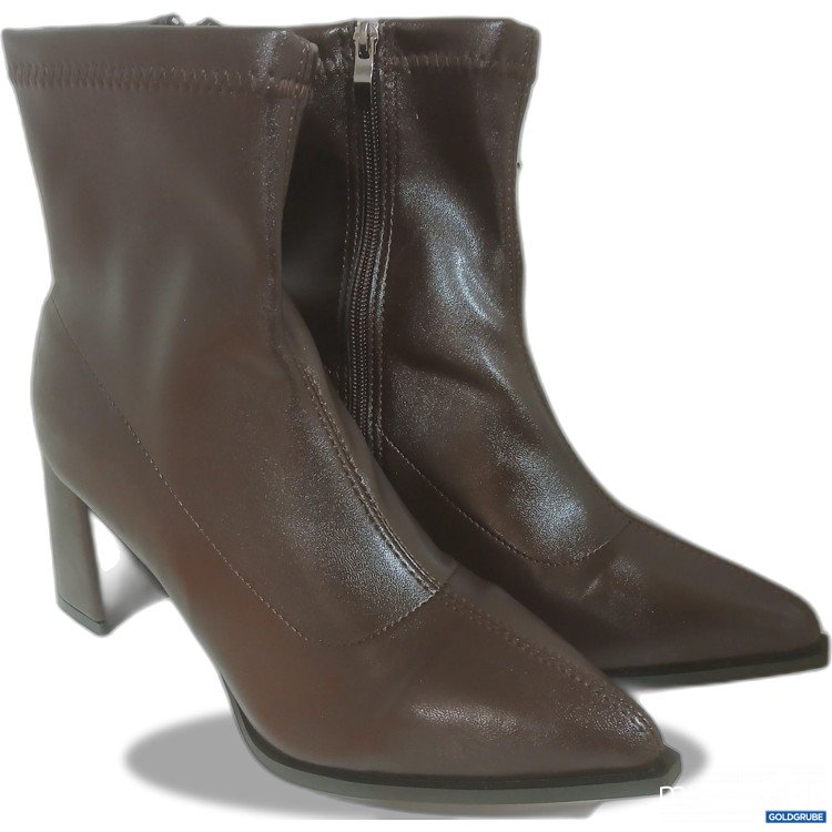 Artikel Nr. 462445 Artikel Nr. 462445: Stiefeletten