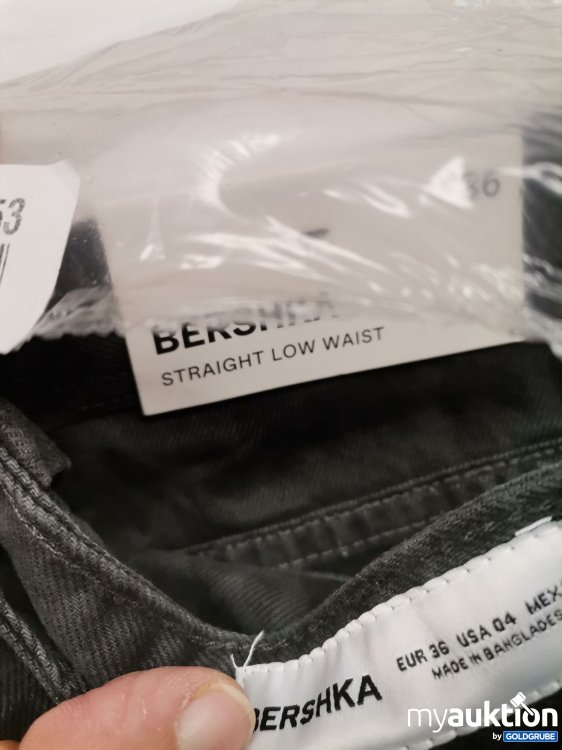 Artikel Nr. 881445 Artikel Nr. 881445: Bershka Jeans