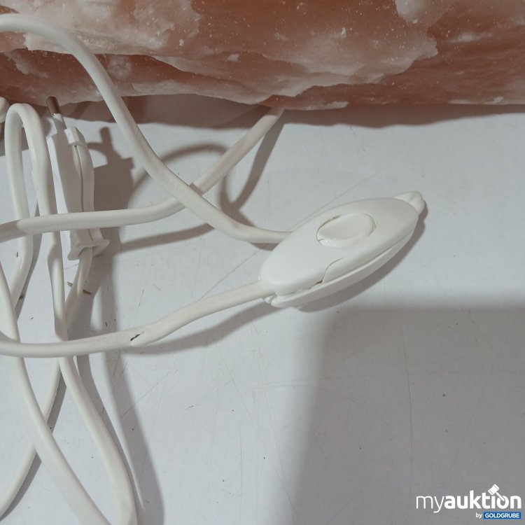 Artikel Nr. 967445: Salzkristalllampe mit defektem Kabel für Bastler 