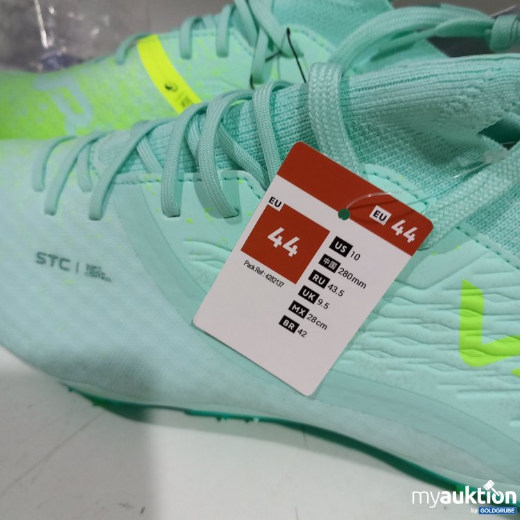 Artikel Nr. 467446 Artikel Nr. 467446: Fußballschuhe