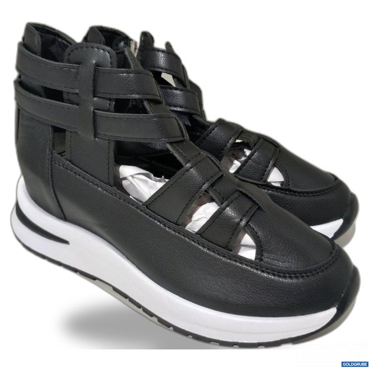 Artikel Nr. 467448 Artikel Nr. 467448: Sandalen mit weißer Sohle