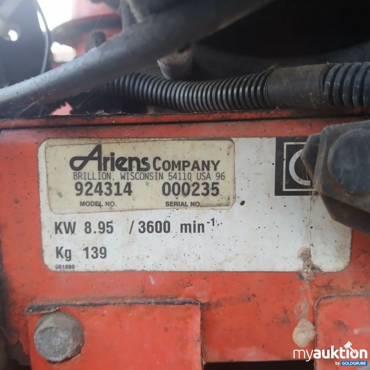 Artikel Nr. 911449 Artikel Nr. 911449: Ariens ST1228 Schneefräse