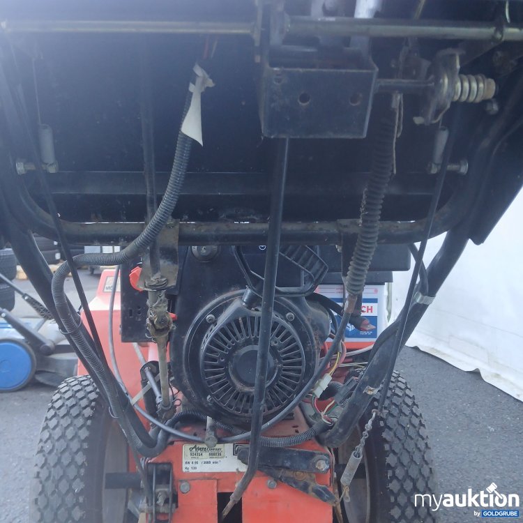 Artikel Nr. 911449 Artikel Nr. 911449: Ariens ST1228 Schneefräse