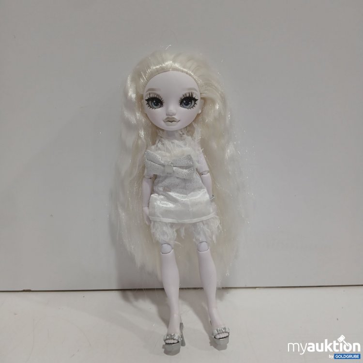 Artikel Nr. 955450 Artikel Nr. 955450: Shadow High Natasha Zima Puppe ca 27cm