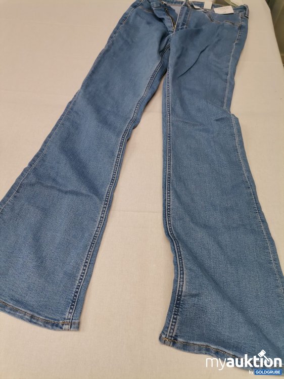 Artikel Nr. 715451 Artikel Nr. 715451: H&M Jeans flared leg