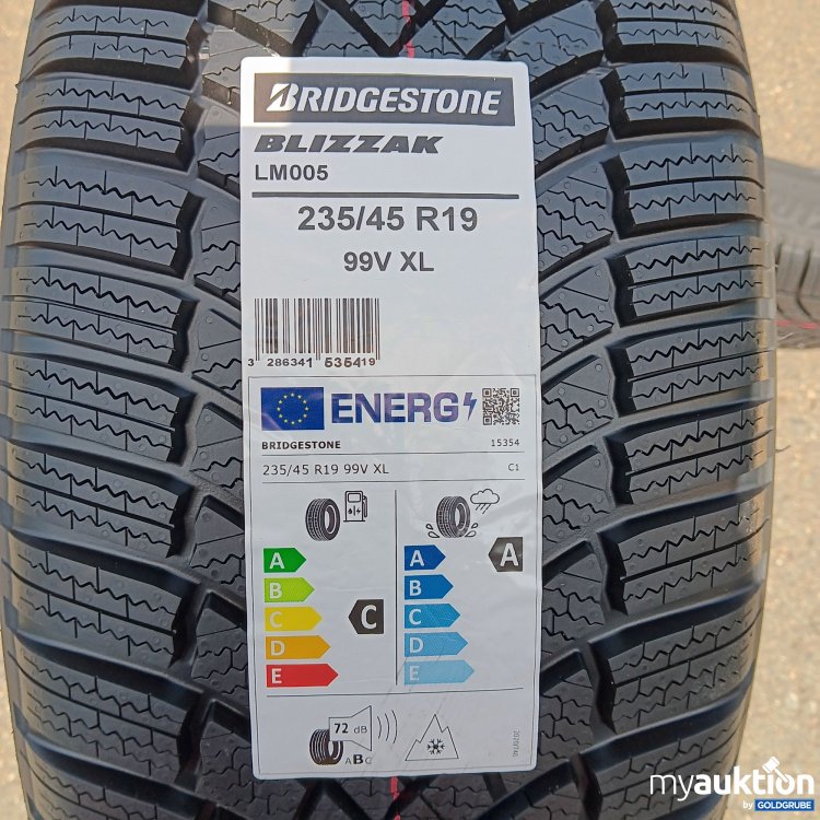 Artikel Nr. 440453: Bridgestone Blizzak LM005 235/45R19 99V XL 