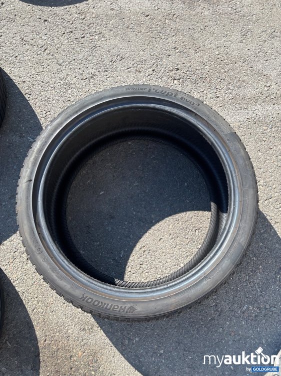 Artikel Nr. 445453 Artikel Nr. 445453: Hankook Winterreifen 255/35 R19 96V M+S